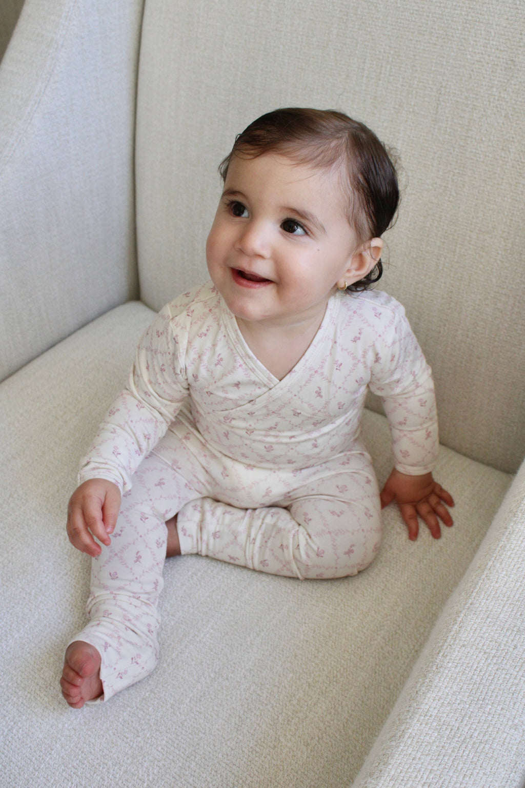 Mauve Lattice Bamboo Wrap Footie: 9-12 months