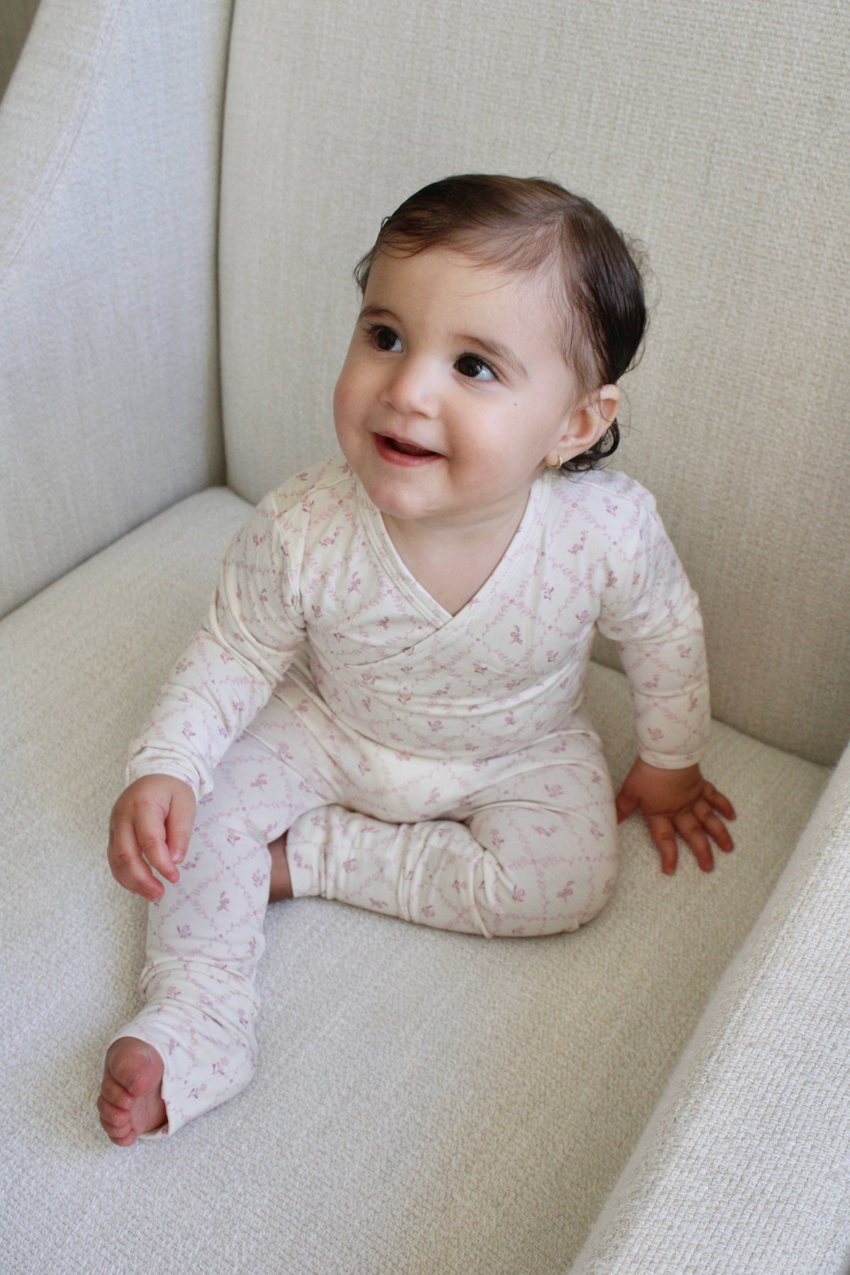Mauve Lattice Bamboo Wrap Footie: 9-12 months